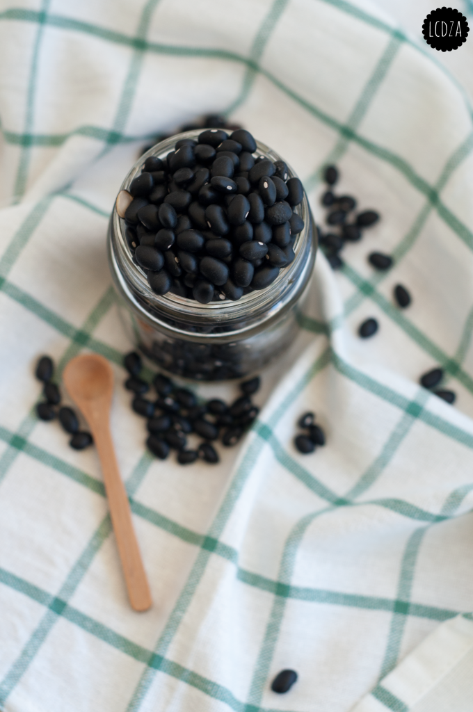 Refried black beans 1 waterm